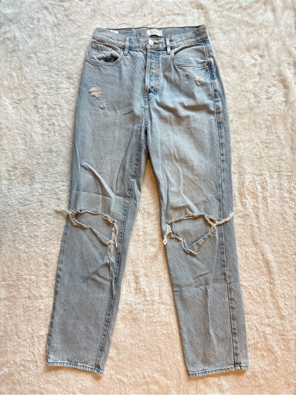 Pacsun Light Wash Distressed Straight-Leg Women's Dad Jeans